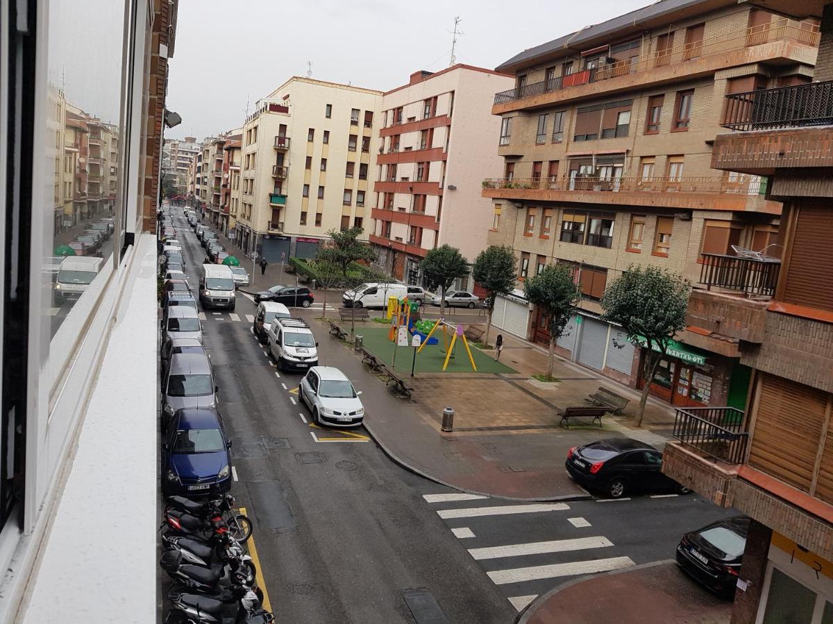 Apartamento Costa Vasca Las Arenas Getxo Ngoại thất bức ảnh