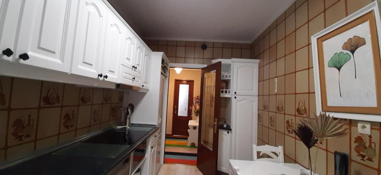 Apartamento Costa Vasca Las Arenas Getxo Ngoại thất bức ảnh