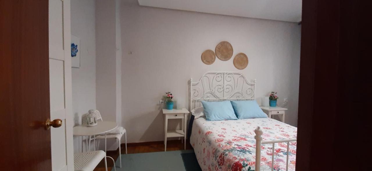 Apartamento Costa Vasca Las Arenas Getxo Ngoại thất bức ảnh
