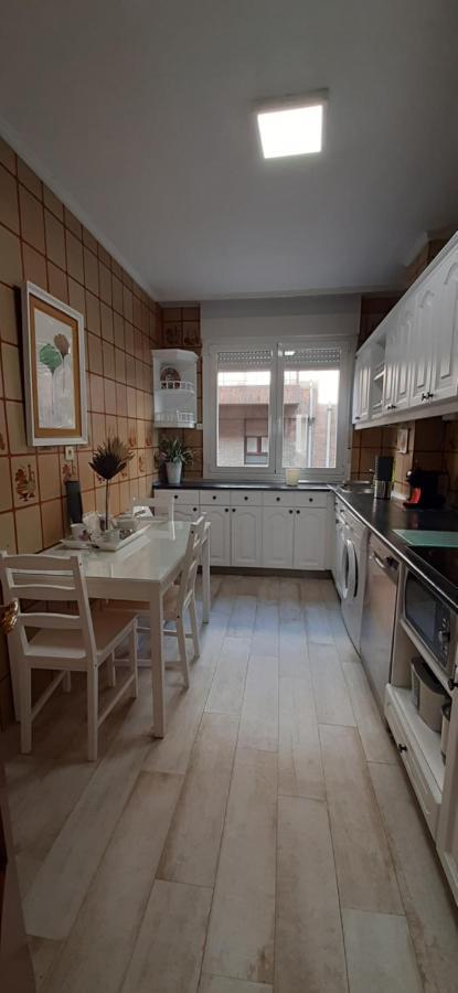 Apartamento Costa Vasca Las Arenas Getxo Ngoại thất bức ảnh